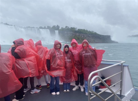 Photo of students at Niagara Falls